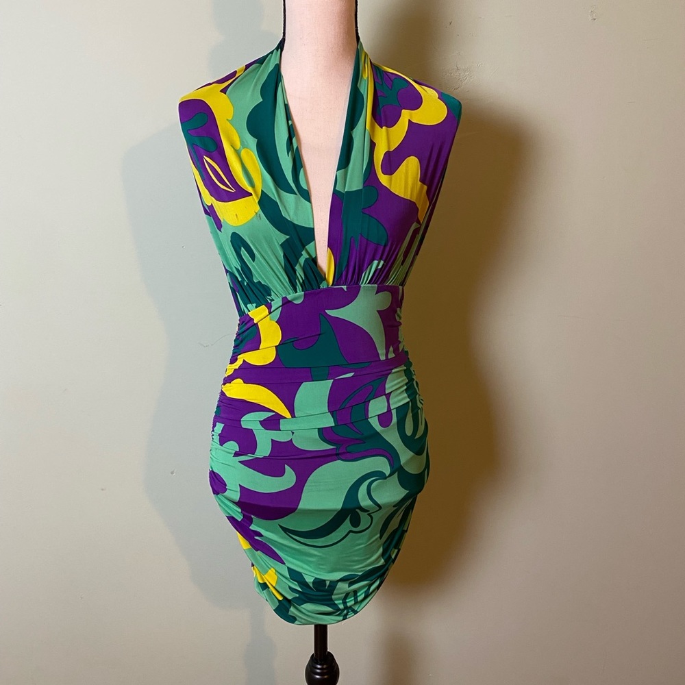 Milano Fitting mini halter dress